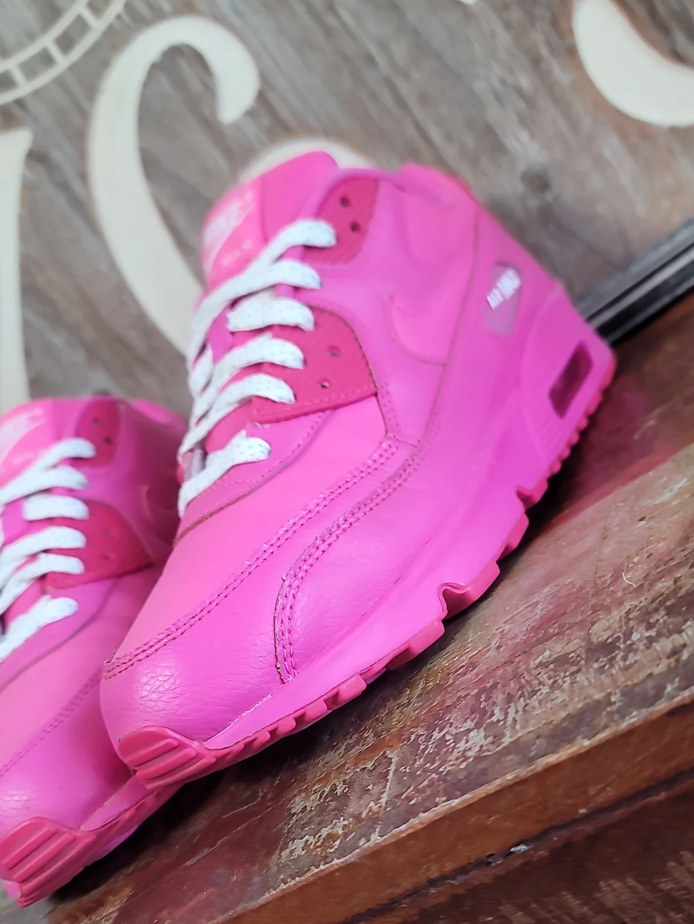 🔥 Nike Air Max 90 LTR 'Laser Fuchsia' Wmns 8.5 Good Cond. Fast Shipping